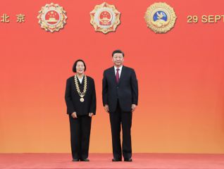 申纪兰生平个人先进事迹