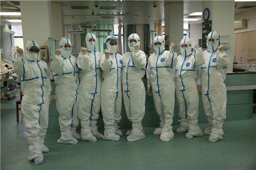 关于疫情中的距离与联系高考作文900字范文5篇最新