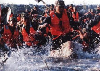 2020年抗洪救灾感人先进事迹材料5篇