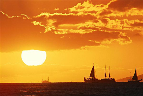 1596093202203107.jpg 适合今天八一建军节的说说